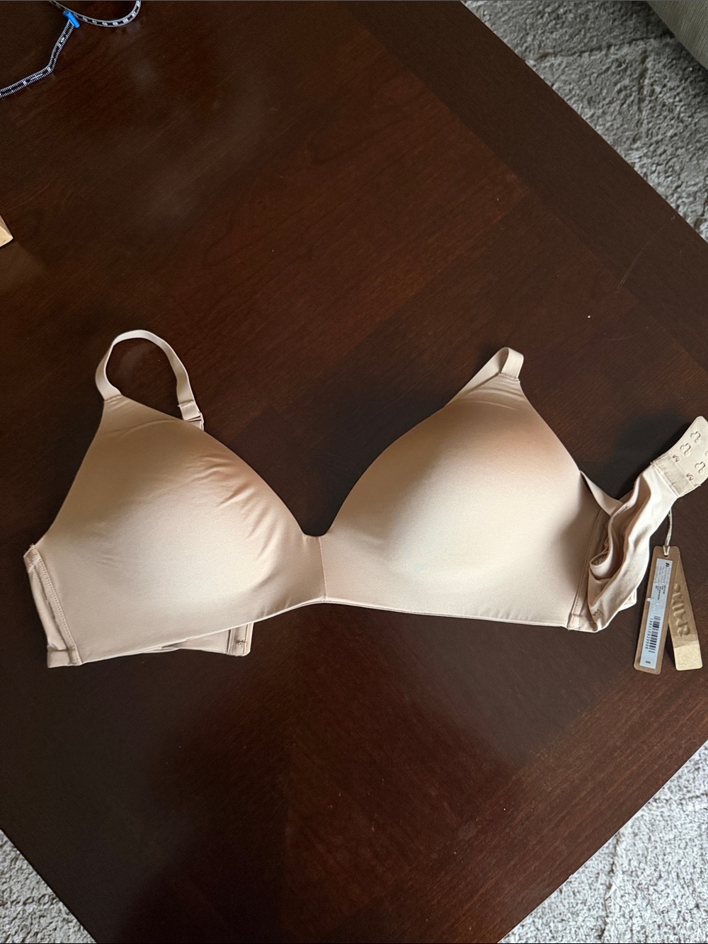 Skims wireless formNude T-Shirt Bra - Lightweight Everyday Support size 40D NWT